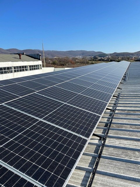 Rénovation énergétique : boostez votre autonomie avec le solaire